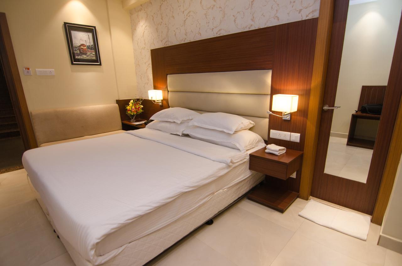 Aura hotel Kalkutta Kültér fotó